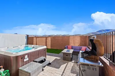 Image de Zion Village Resort 2101| Private Hot Tub, Ping Pong table, and near Zion National Park