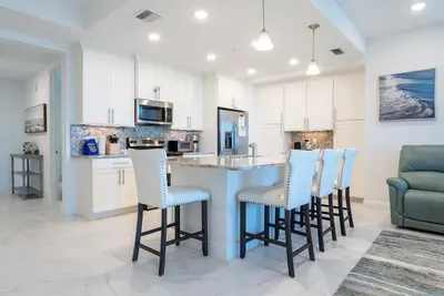 Image de Escape to Lagoon Luxury: 3br Gem