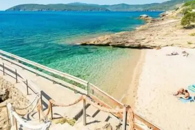 Image de Appartement de vacances Capoliveri pour 1 - 9 personnes avec 3 chambres à coucher - Appartement de v