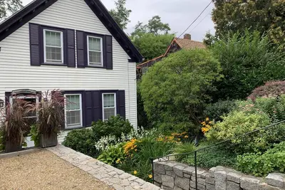Seaside Community, Charming Year Round Home, Plum Cove Cottage