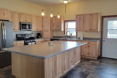 Image de Tranquil Machine Shed House 5 minutes from Lamoni