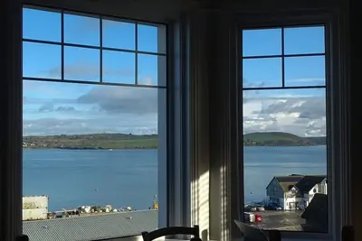 Image de First floor apartment with Amazing views over the Estuary and Padstow