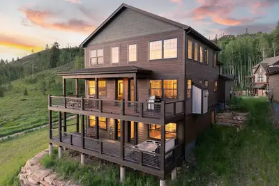 Image de New Luxury Chalet 15 I Hot Tub I Great Views I Best Price I Free Adventures Daily