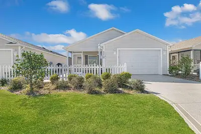 Image de Well appointed and clean Patio Villa