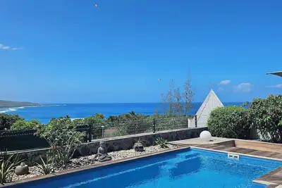 Image de Belle villa avec vue mer, piscine privée chauffée, proche plage des parapentes.
