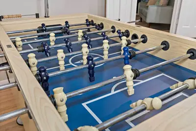 Image de Accessible ranch home on an acre of land with finished basement, games & comfort