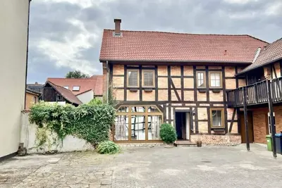 Image de Modernized half-timbered house for 12 guests