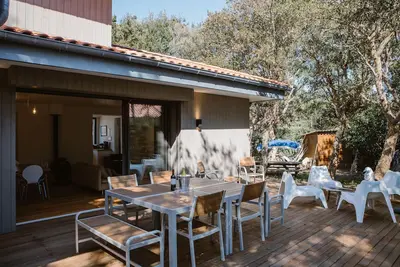 Villa Cap Cod  à  200 m plage des estagnots  et des commerces