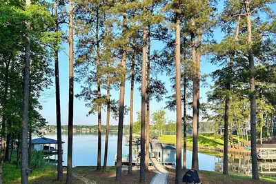 Image de Best Sunset On Sinclair ~ Clearest Water, Flat Lot & Big Wide Open Views! - WiFi