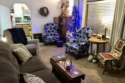 Image de Lil' Bit Quaint Cottage  - A 100 year old schoolhouse located in rural Missourii