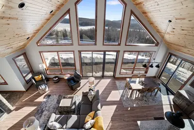 Image de Lax Lake View Retreat