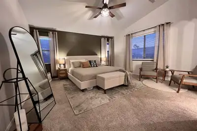 Image de Spacious Family Friendly - Near Peoria Sports Complex and State Farm Stadium