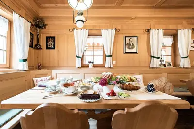 Image de St. Hubertus Suite - Gämsle Hotel, Wirtshaus & Mehr. .