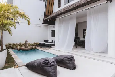 Image de Manis Kecil | 3br Designer Pool Villa, Seminyak
