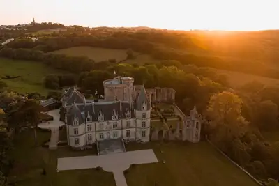 Image de Donjon Medieval A PROXIMITÉ Du Puy Du Fou, Château de la Flocelliere