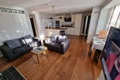 Image de Prime Seafront Location, Free Shared Parking