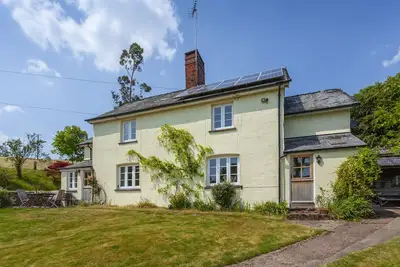 Image de Two Lower Spire Cottage, Liscombe