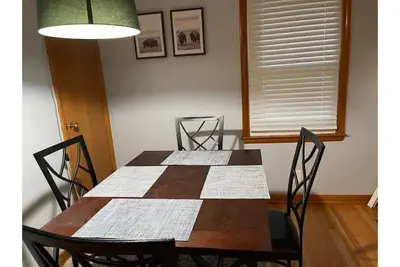 Image de Comfy stay, safe neighborhood, great location