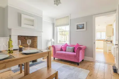 Jubilee Cottage by Whitstable Seaside