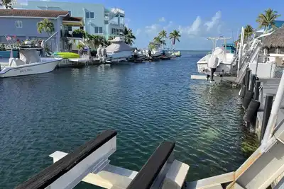 Image de Pardise by the sea