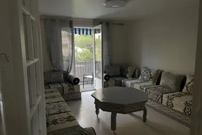 Image de Nice T3 air-conditioned apartment near beach bus