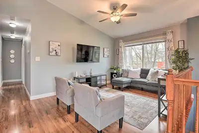 Image de Baltimore Area Vacation Rental w/ Deck!