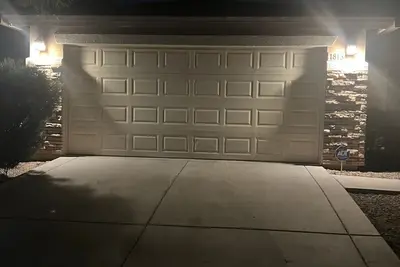 Image de Super Bowl Ready! Only 7. 8 miles from Statefarm Stadium@