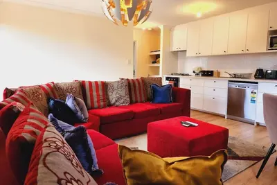 Image de Luxurious & Stylish home - 10 Mins from Freemantle & Fiona S. Hosp & Murdoch Uni