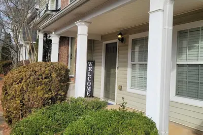 Image de Cozy Southwest Hideaway with private parking! ! !