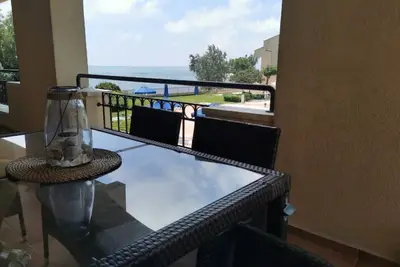 Image de 3 bedroom seaview apartment /2nd floor/
