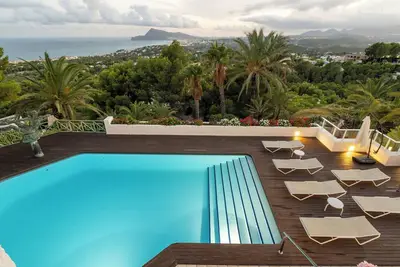 Image de Exclusive villa with private pool and panoramic sea views in Altea