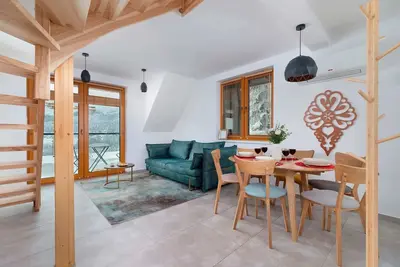 Image de Nędzy Kubińca 237 | Prestigious Apartment