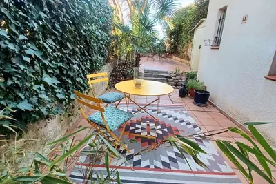 Image de Small oasis in the center of Céret