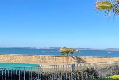 Image de New \"Beautiful Sea View Apartment\"