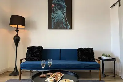 Image de Stay on Summer | Cbd Apartment