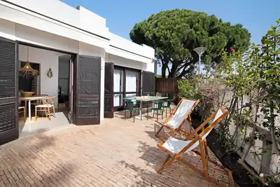 Image de Villa \"Balaia 9\" avec Piscine Partagée, Terrasse Privée et Wi-Fi