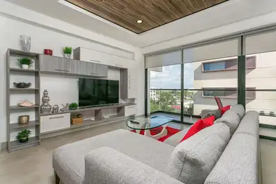 Image de Stunning 3 Br Ph w Jacuzzi, few blocks from 5th Av