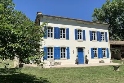 Image de Elegantly Spacious Chateau for large groups