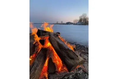 Image de Family friendly home on Oneida lake with dock