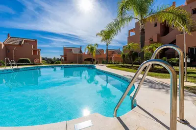 Image de Los Lagos Golf I | Uniquely styled 3 bedroom apartment in Marbella