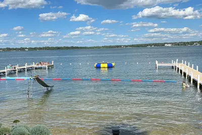 Image de Lake view cottage on Delavan