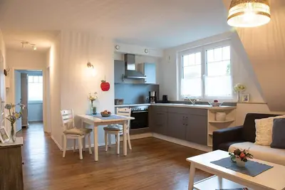 Image de Location-Marnica-Appartement-Salle de bain privée-Vue sur la campagne