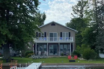 Image de “The Fishing Shack” a Shawano Lake Retreat!