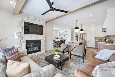 Image de Mountain-View Townhome Near Powder Mountain!