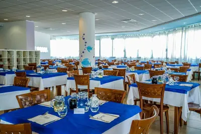 Image de Appartement avec piscine, climatisation, Wifi, Tv, balcon, animaux admis, parking, près de Lecce