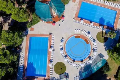 Image de Appartement avec Wifi, climatisation, piscine, Tv, balcon, animaux admis, parking, près de Lecce