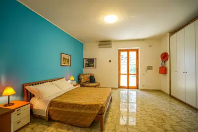 Image de Appartement avec piscine, Wifi, climatisation, Tv, balcon, animaux admis, parking, près de Lecce