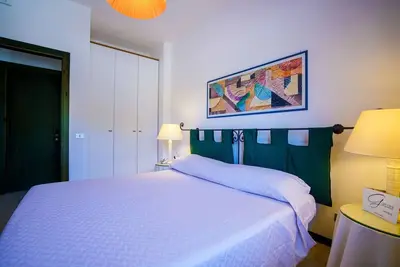Image de Bel appartement avec climatisation, Wifi, piscine, Tv, animaux admis et parking, près de Lecce