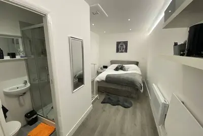 Image de Beautiful 1-Bed Studio in Uxbridge, London