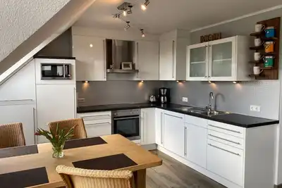 Image de Great 75sqm apartment for 4-6 pers. with balcony in a good location in Greetsiel!